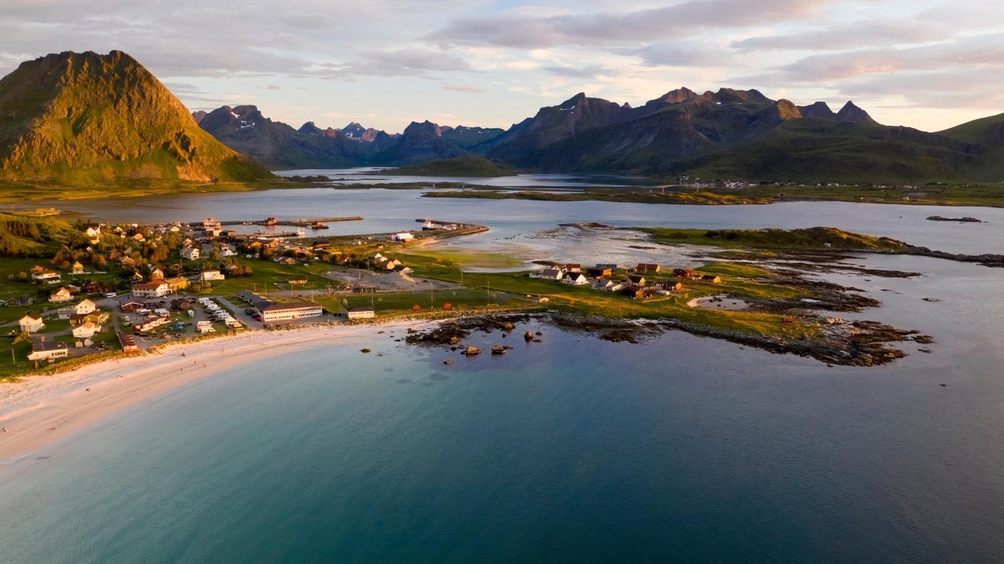 Lofoten Arctic Apartments Ramberg Εξωτερικό φωτογραφία